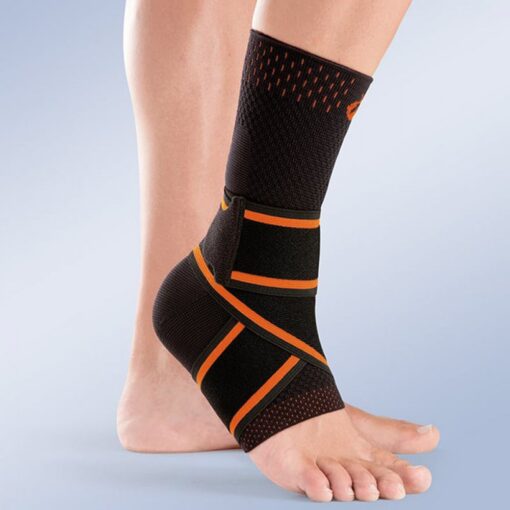 Orliman Crossover Elastic Ankle Support, Black